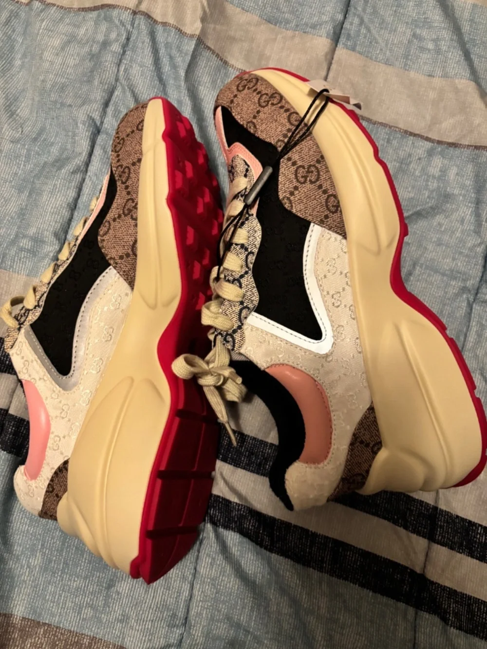 Gucci shoes